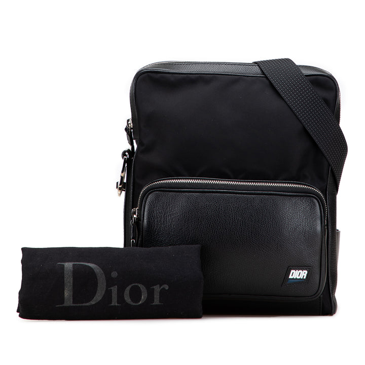 Dior Toile and Leather Homme Crossbody Noir – GABY PARIS Authentique