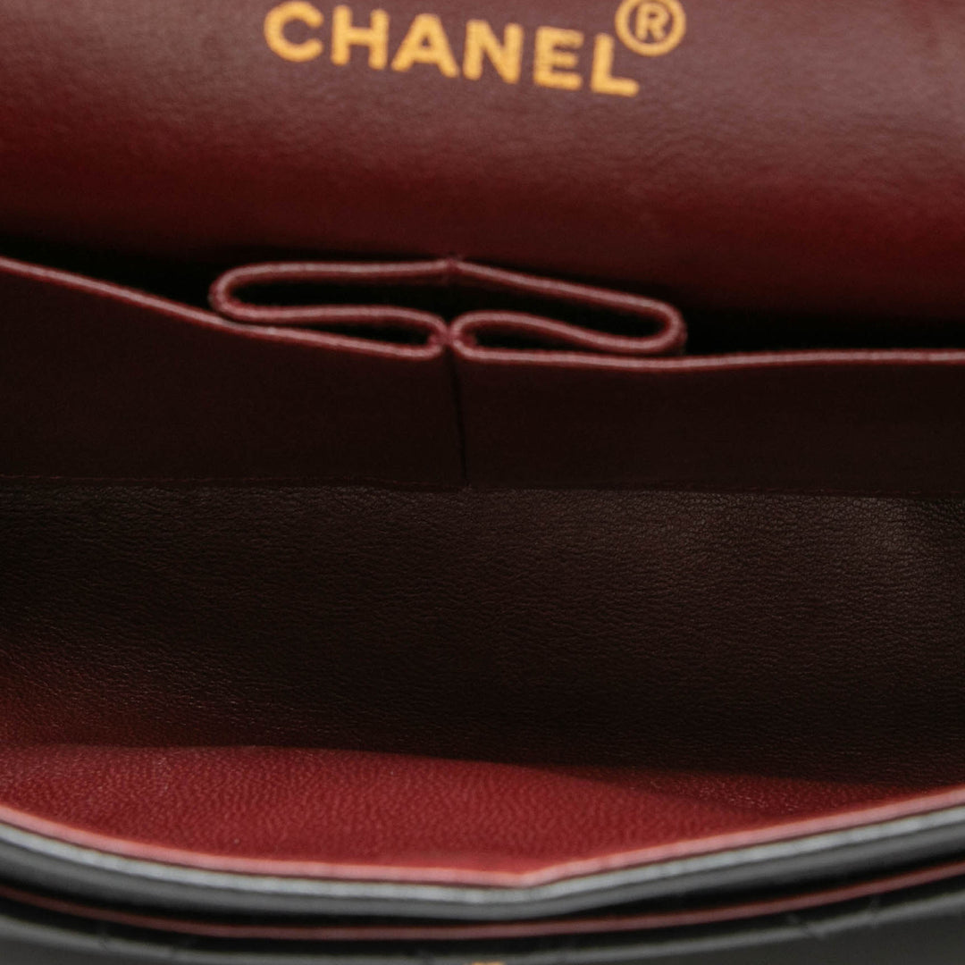 Chanel Medium Classic Cuir d’agneau Double rabat