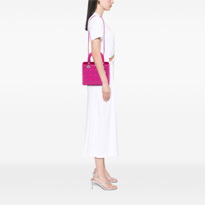 Dior Lady Dior Cannage Moyen Cuir d'agneau Rose – vue 6 – GABY PARIS