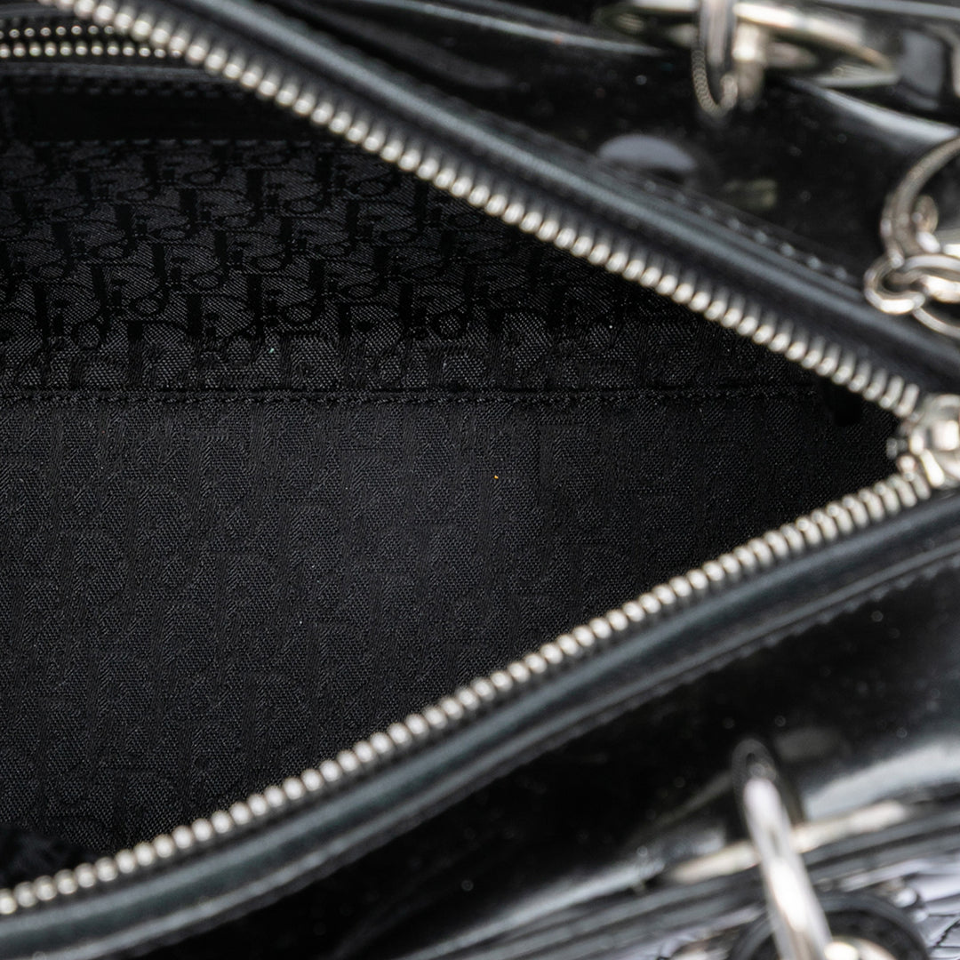 Dior Medium Cuir verni Cannage Lady Dior