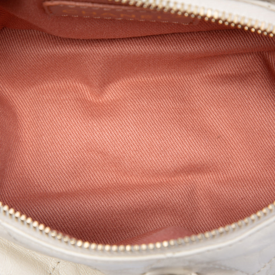 Chanel Matelassé Cuir de veau Midnight Swim Baluchon Sac