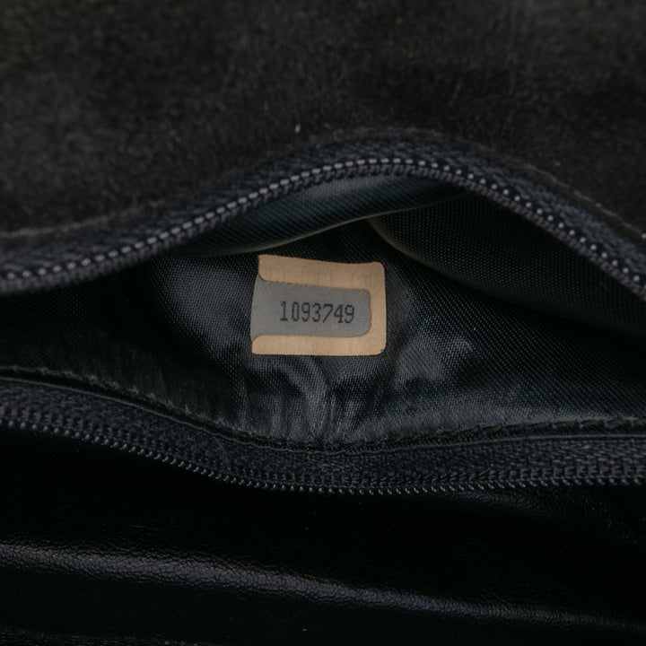 Chanel Quilted Daim Tassel Flap Noir – GABY PARIS Authentique