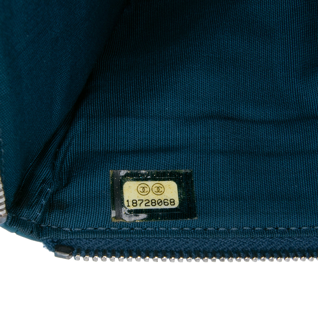 Chanel Matelassé Cuir d’agneau Multi Zip Étui Pochette