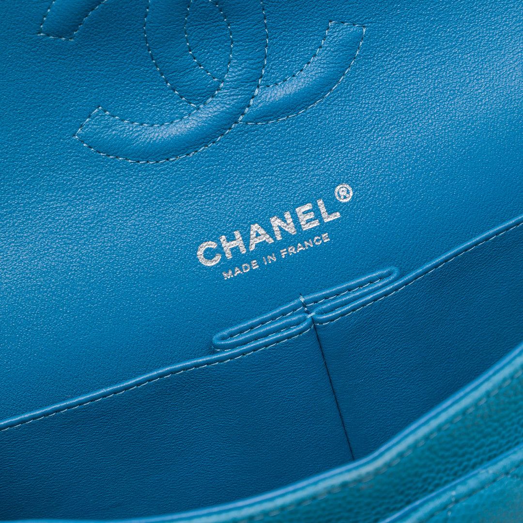 Classic Double rabat Moyen Cuir caviar Bleu
