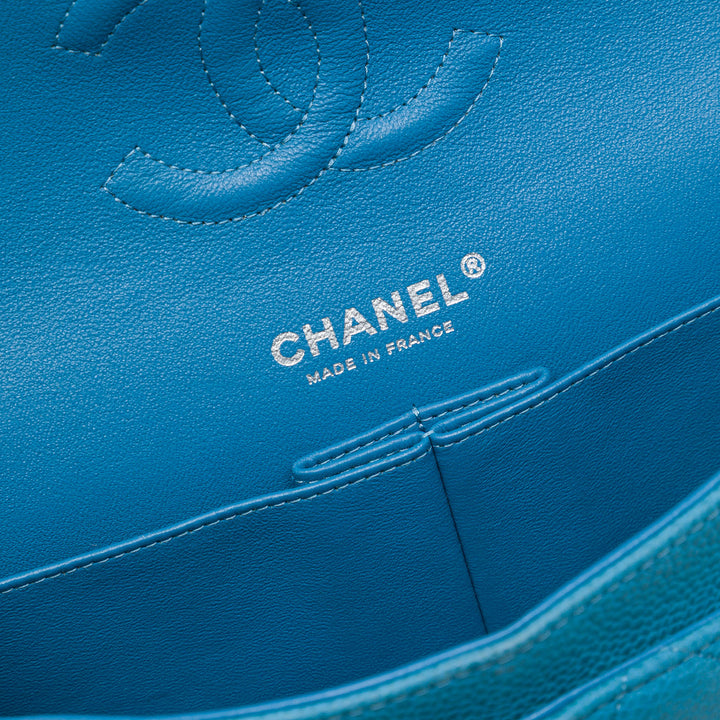 Classic Double rabat Moyen Cuir caviar Bleu