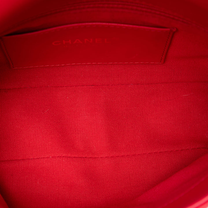 Chanel Small Matelassé Cuir d’agneau Coco Love à rabat