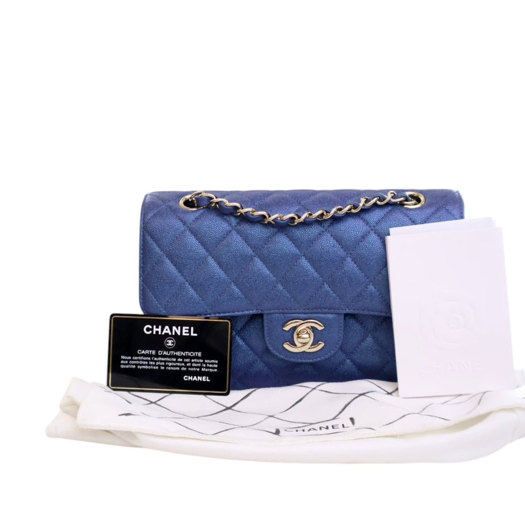 Chanel Small Classic Iridescent Caviar Double rabat