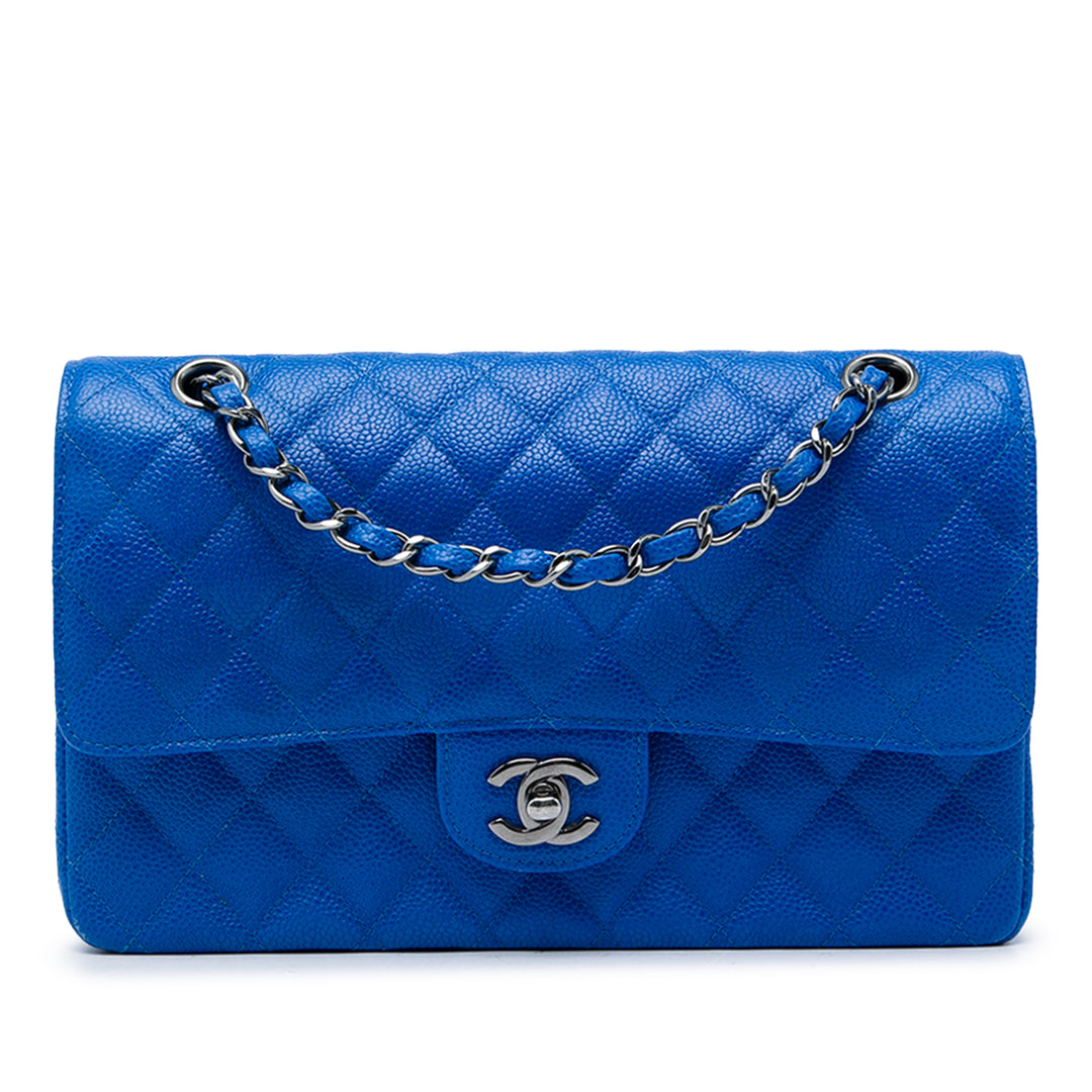 Chanel Classic Double rabat Moyen Cuir caviar Bleu – vue principale – GABY PARIS