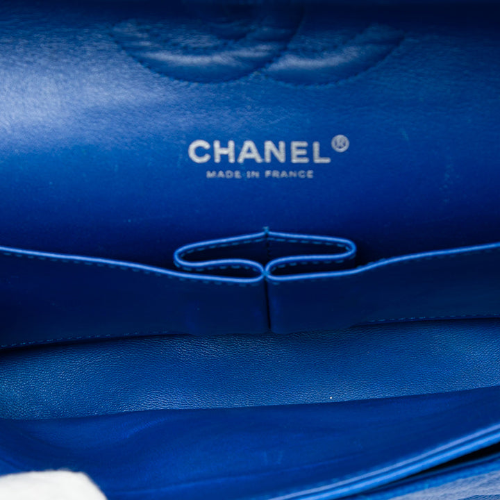Chanel Classic Double rabat Moyen Cuir caviar Bleu – vue 4 – GABY PARIS