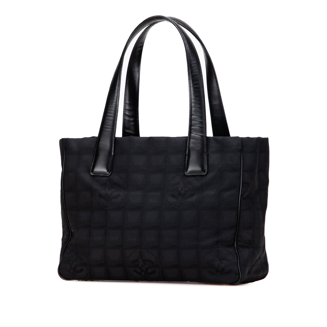 Chanel New Travel Line Nylon Cabas Noir – GABY PARIS Authentique