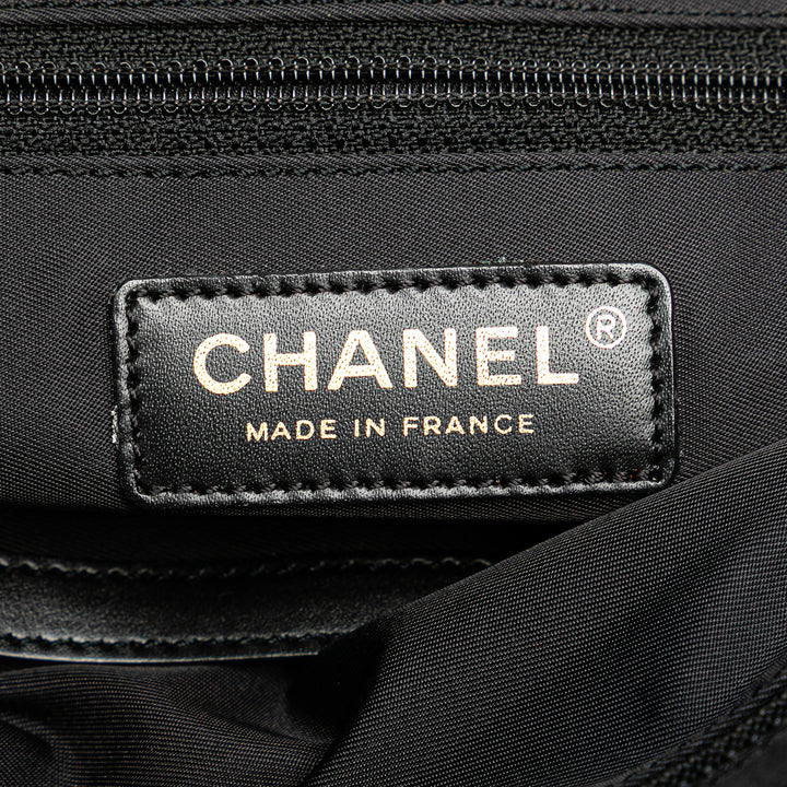 Chanel New Travel Line Nylon Cabas Noir – GABY PARIS Authentique