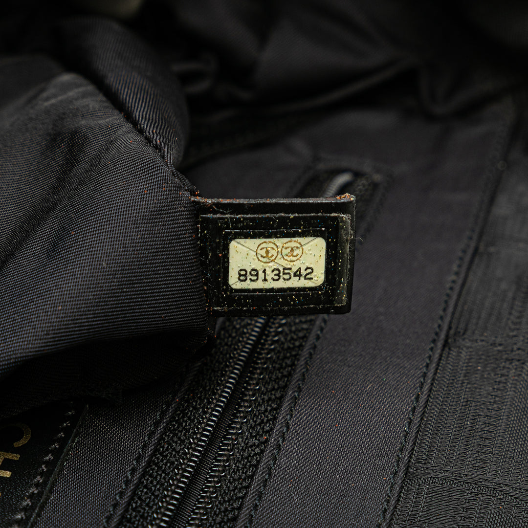 Chanel New Travel Line Nylon Cabas Noir – GABY PARIS Authentique