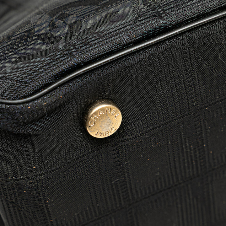 Chanel New Travel Line Nylon Cabas Noir – GABY PARIS Authentique