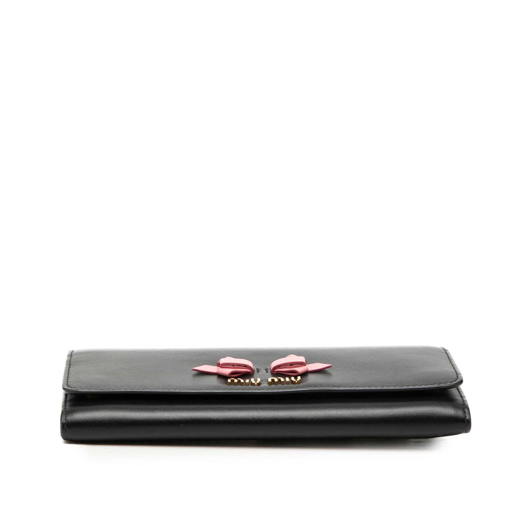 Miu Miu Soft Veau Bow Bifold Portefeuille long