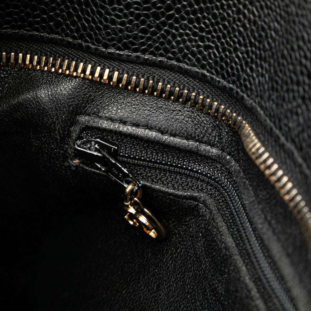 Chanel Caviar Medallion Cabas – GABY PARIS Authentique