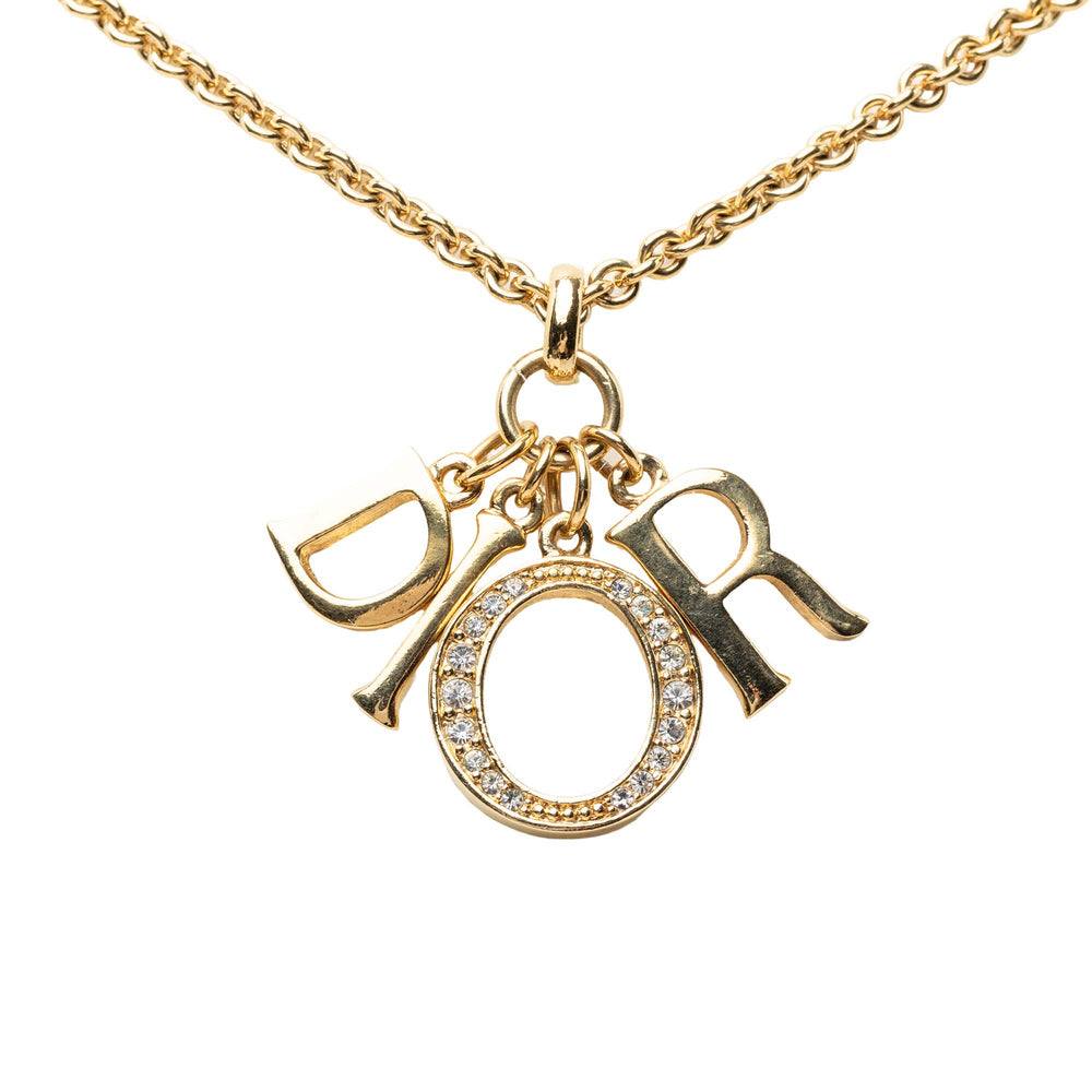 Dior plaqué Strass Logo Pendant Collier Doré – vue 2 – GABY PARIS