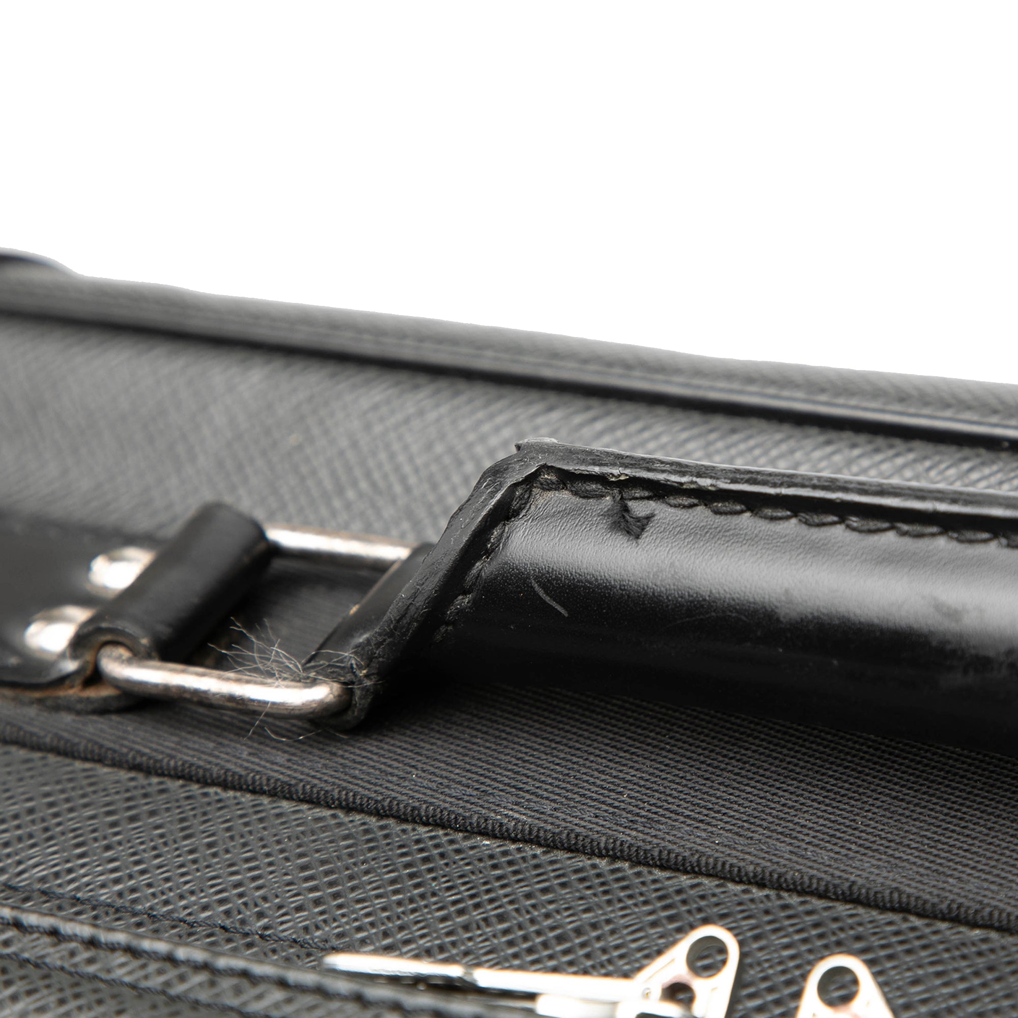 JJ様　　　　　　LOUIS VUITTON タイガ　セルゲイ　ケース Pre-owned Louis Vuitton Taiga Satellite 53 Luggage in Black | GABY