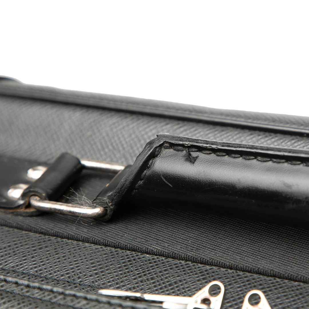 Louis Vuitton Taiga Satellite 53 Luggage