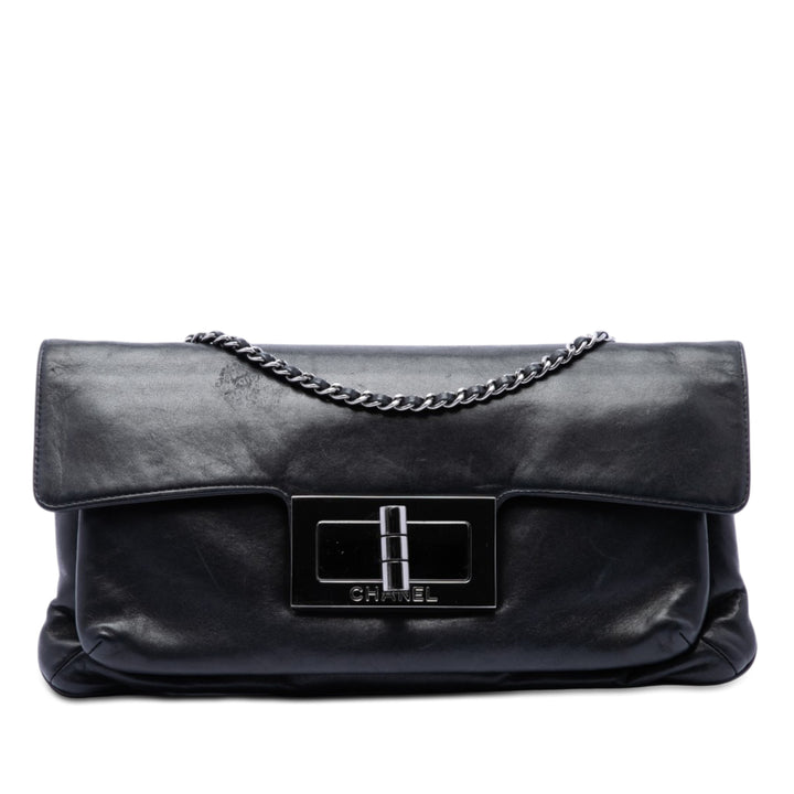 Chanel Cuir d’agneau Giant Mademoiselle Turnlock à rabat