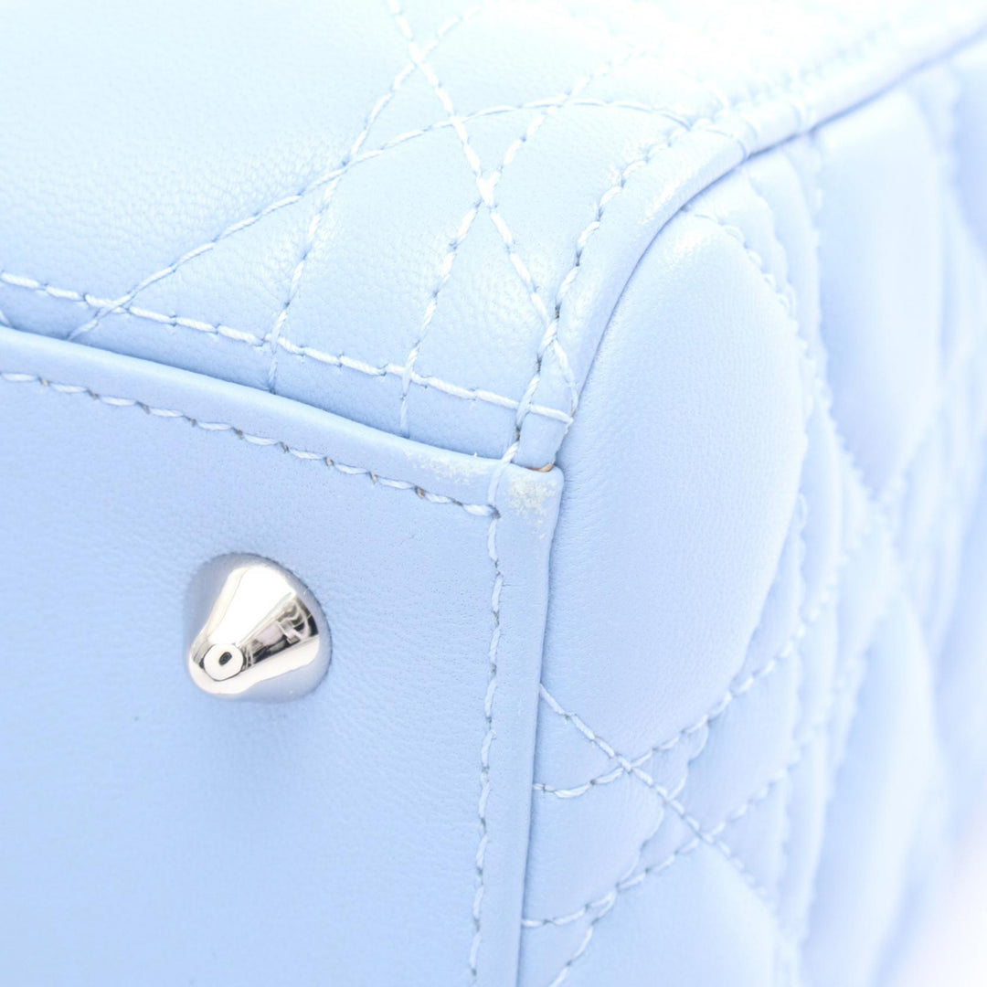 Dior Medium Cuir d’agneau Cannage Lady Dior