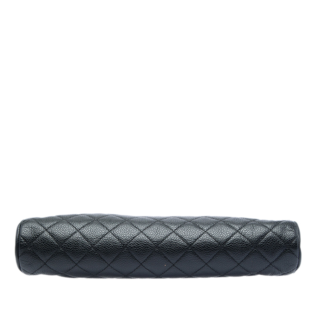 Chanel Matelassé Timeless Kisslock Pochette Cuir caviar