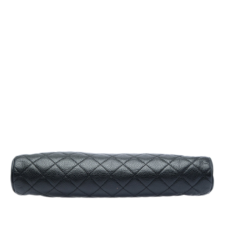 Chanel Matelassé Timeless Kisslock Pochette Cuir caviar