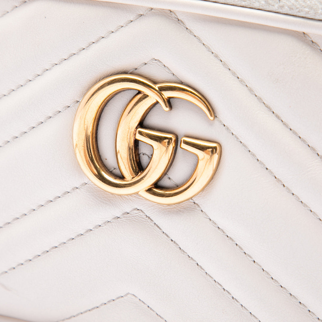 Gucci Mini GG Marmont Matelasse Cuir de veau Triple Zip Sac porté croisé