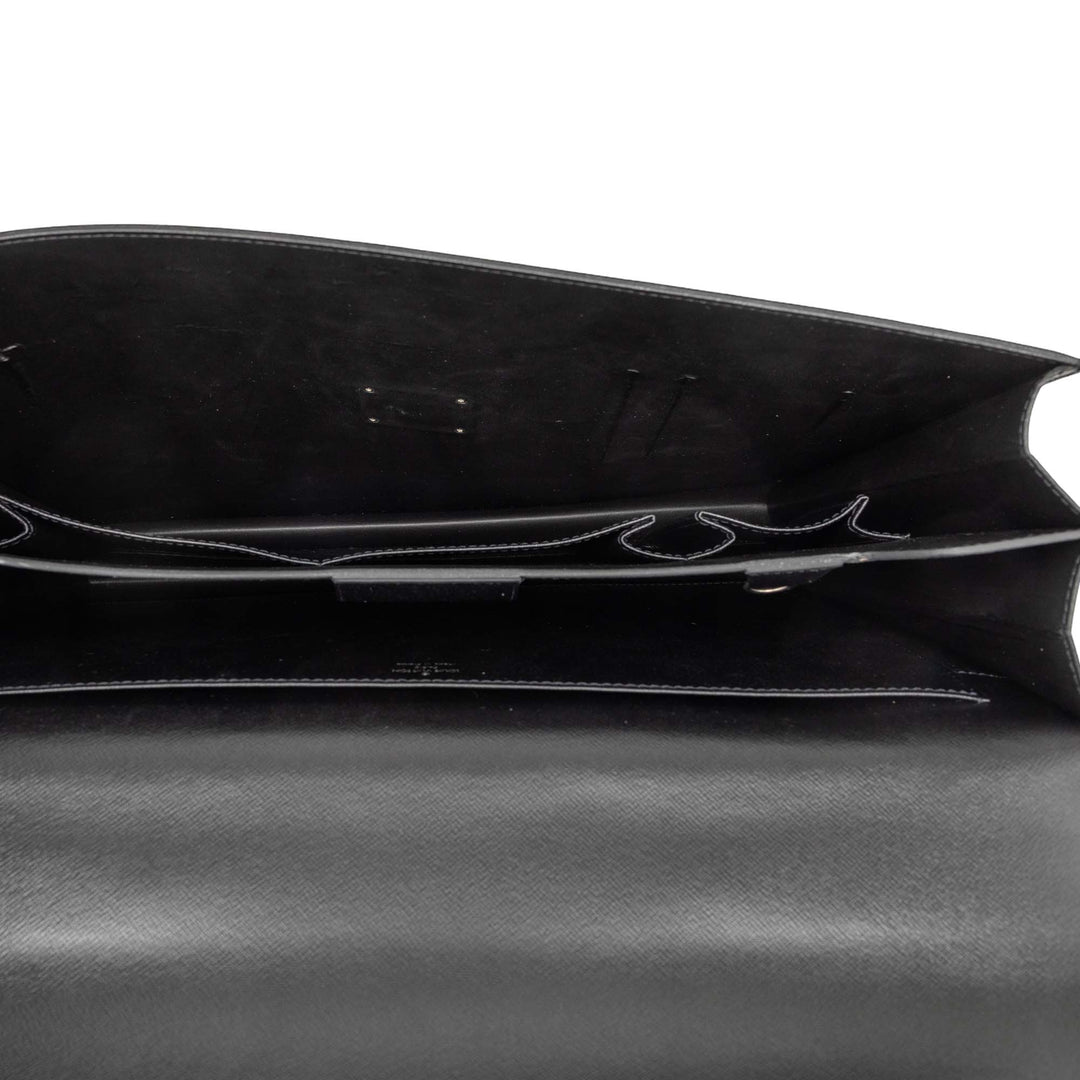 Louis Vuitton Taiga Moskova Porte-documents