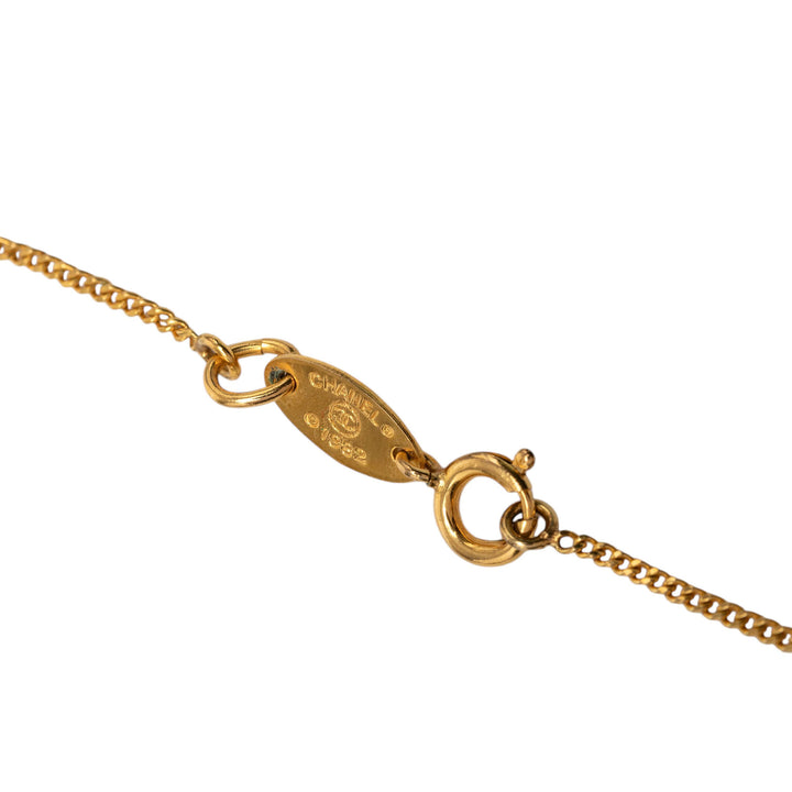 Chanel CC plaqué Texturé Pendant Collier Métal