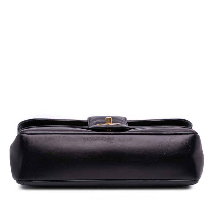 Chanel CC Horizontal Quilted Cuir d’agneau Double rabat Noir