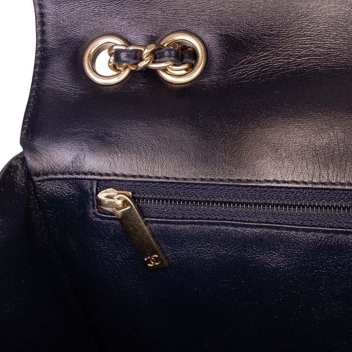 Chanel CC Horizontal Quilted Cuir d’agneau Double rabat Noir