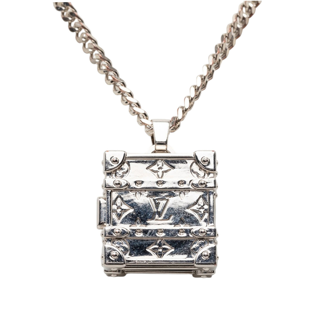 Louis Vuitton Brass Monogram Trunk Pendant Collier
