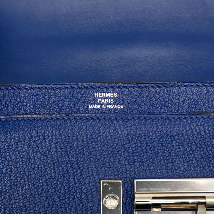 Hermès Chevre Mysore Verrou Chaînee Mini Bleu – vue 5 – GABY PARIS