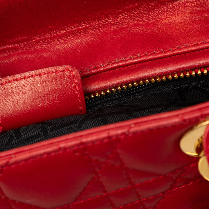 Dior Medium Cuir d’agneau Cannage Lady Dior