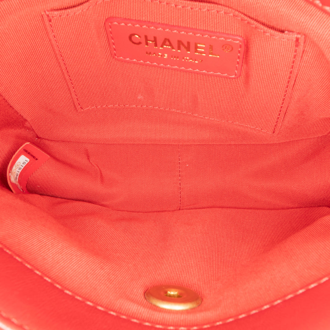 Chanel Matelassé Souple Carré à rabat Mini Cuir d'agneau