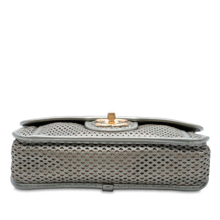 Chanel Small Perforated Cuir de veau Up In The Air Flap Argenté