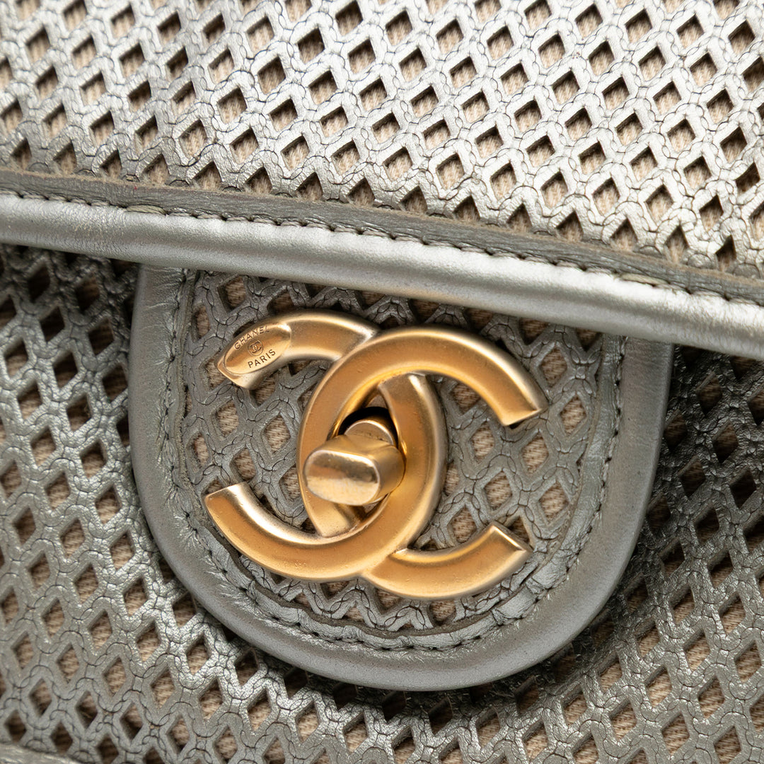 Chanel Small Perforated Cuir de veau Up In The Air Flap Argenté
