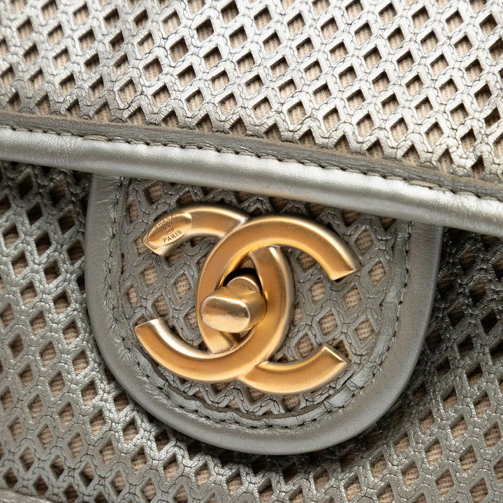 Chanel Small Perforated Cuir de veau Up In The Air Flap Argenté