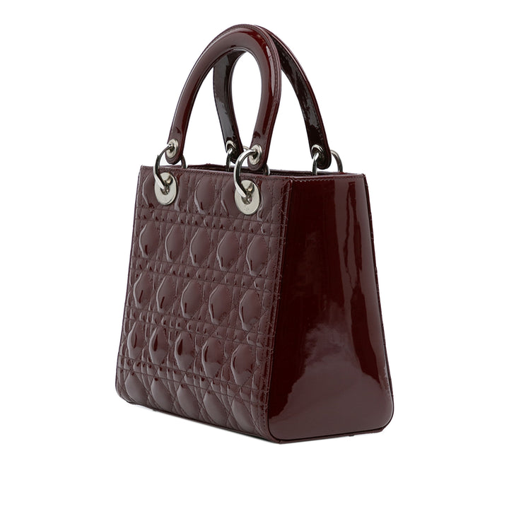 Dior Medium Cuir verni Cannage Lady Dior Rouge
