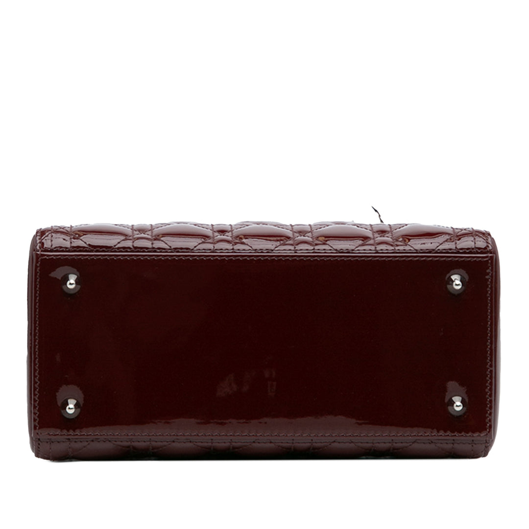 Dior Medium Cuir verni Cannage Lady Dior Rouge