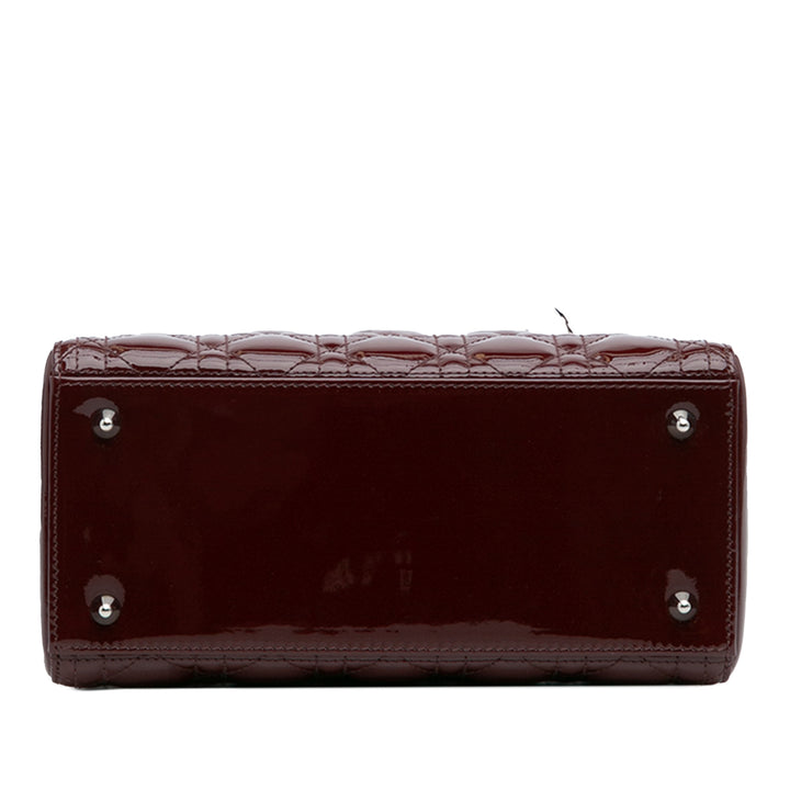 Dior Medium Cuir verni Cannage Lady Dior Rouge