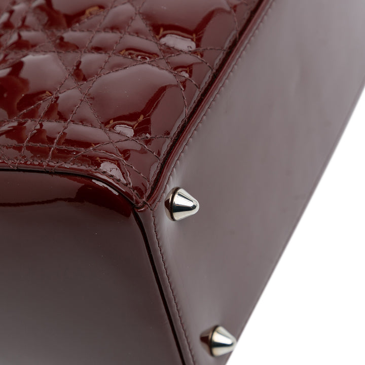 Dior Medium Cuir verni Cannage Lady Dior Rouge