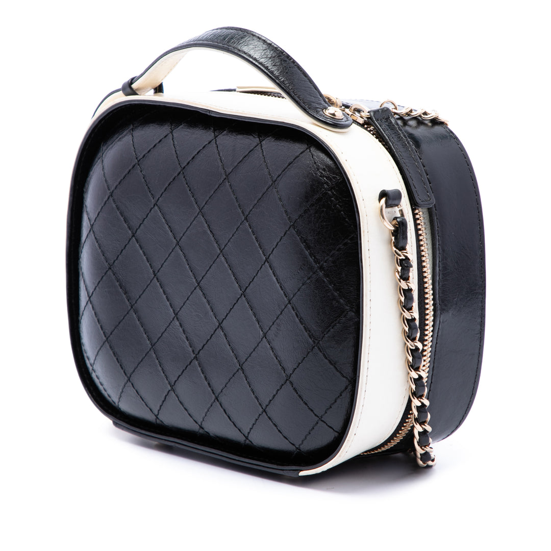 CC Matelassé Froissé Vanity Petit Cuir de veau Noir