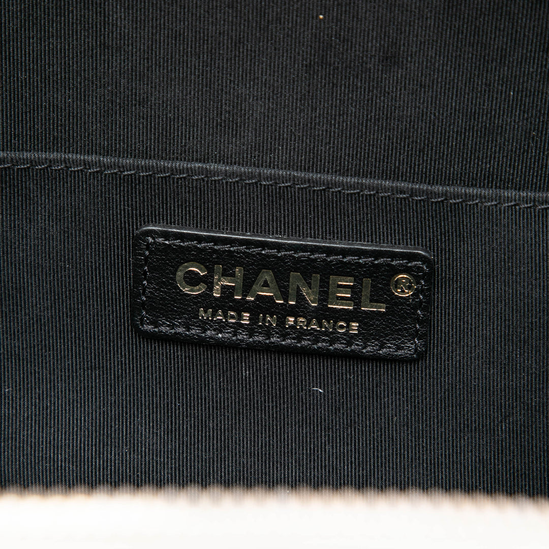 CC Matelassé Froissé Vanity Petit Cuir de veau Noir