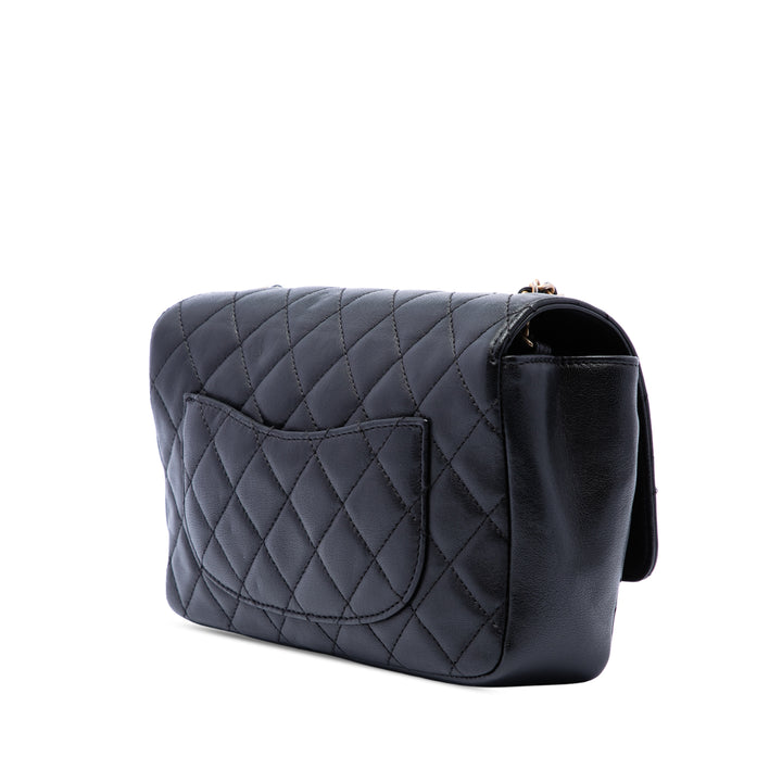 Chanel Matelassé Private Affair Camellia à rabat Moyen Cuir d'agneau