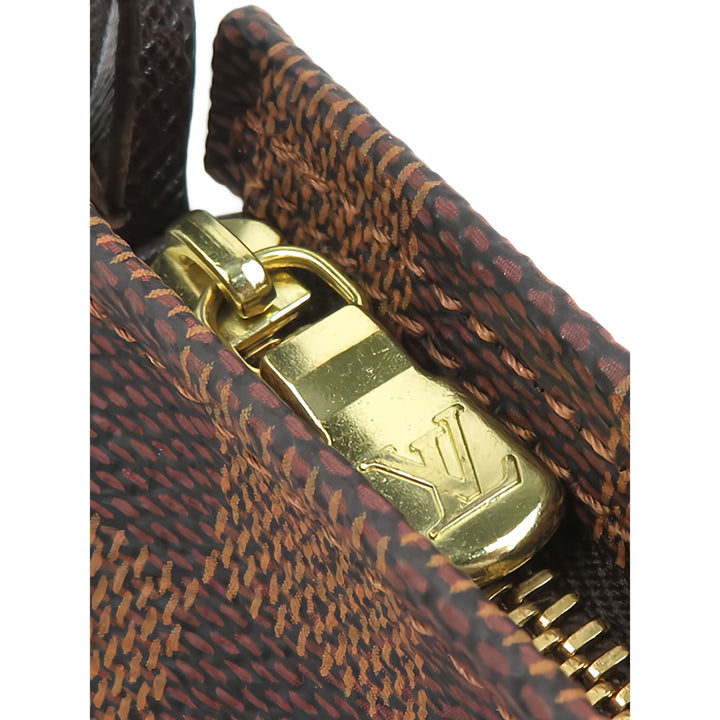 Louis Vuitton Trousse Pochette Damier Ébène Marron – vue 7 – GABY PARIS