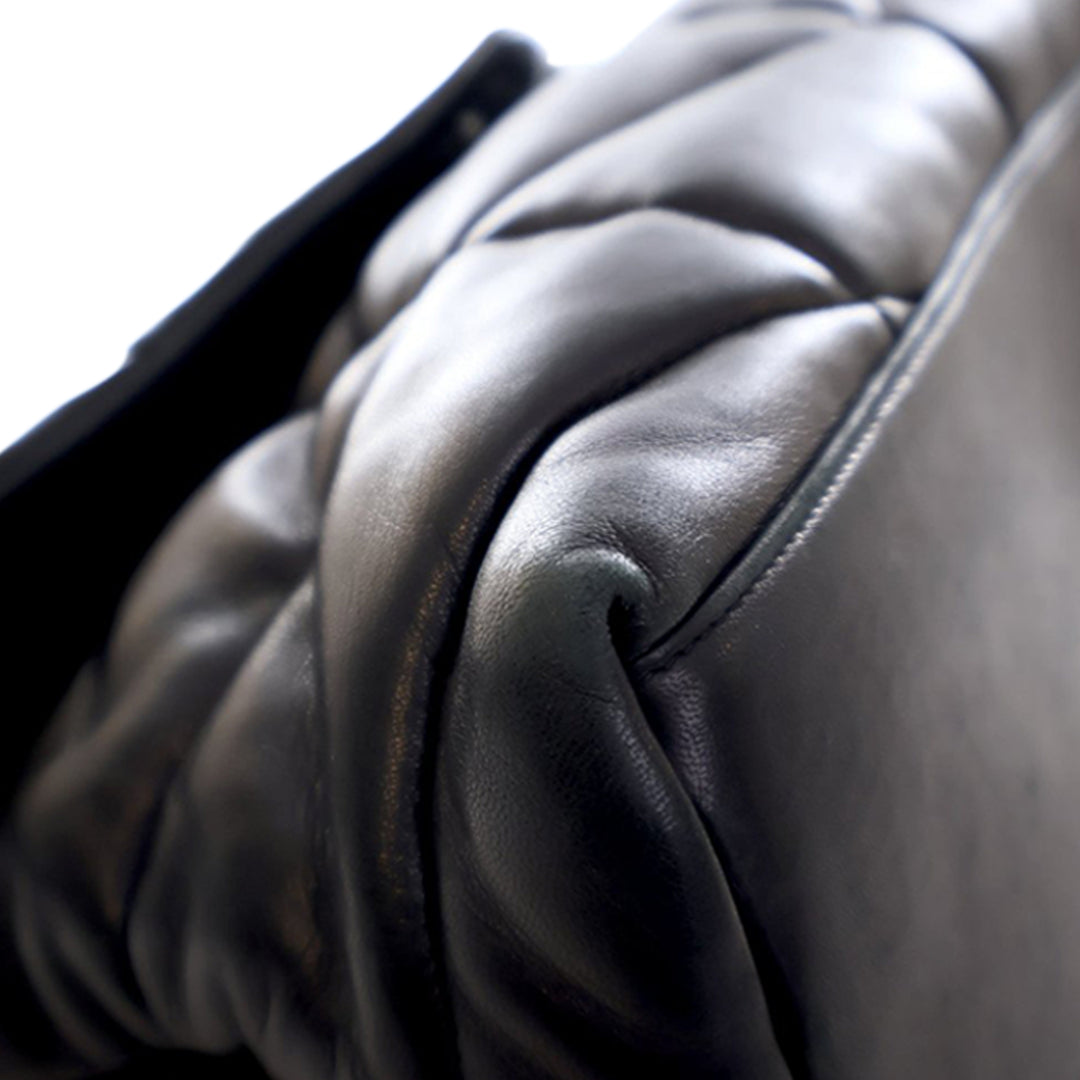 Saint Laurent Medium Matelasse Cuir d’agneau Monogram Loulou Puffer Sac bandoulière