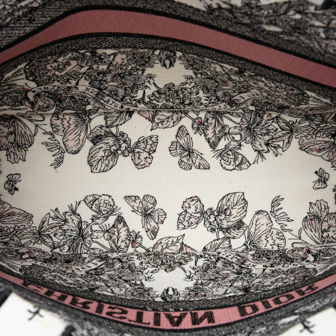 Dior Large brodé Toile Butterfly Around The World Book Cabas
