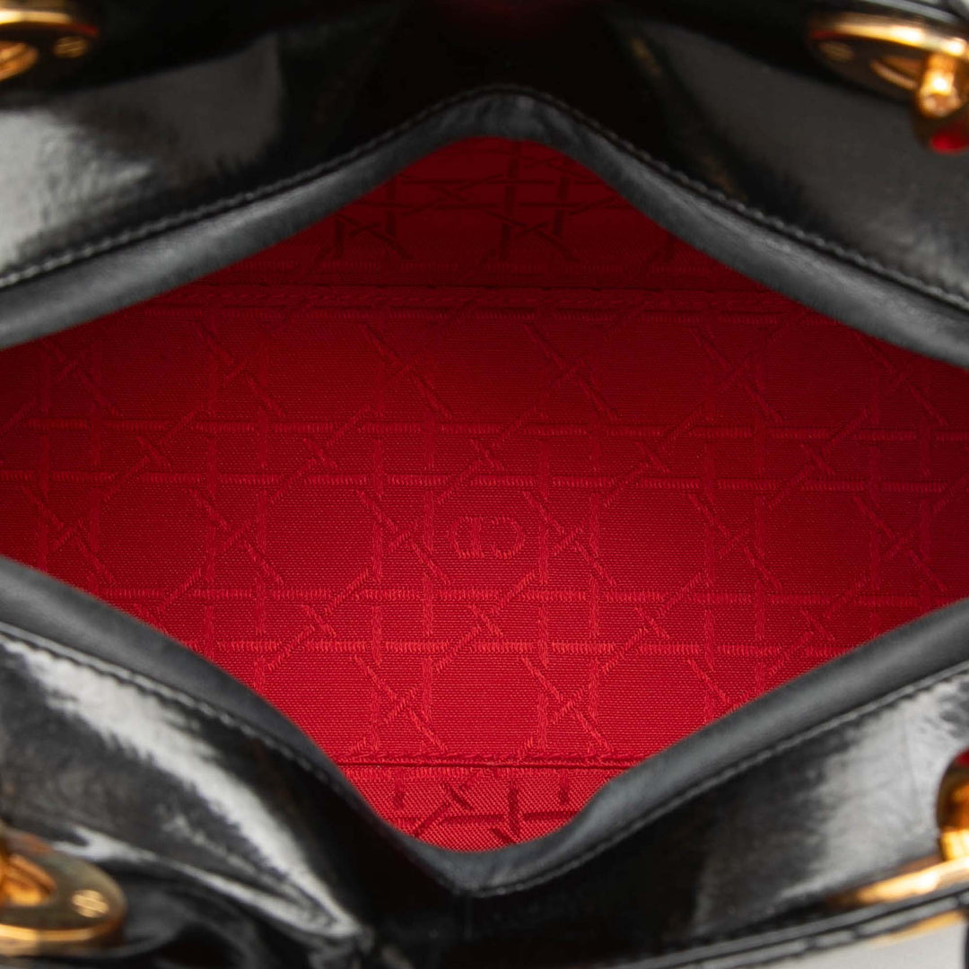 Dior Medium Cuir verni Cannage Lady Dior