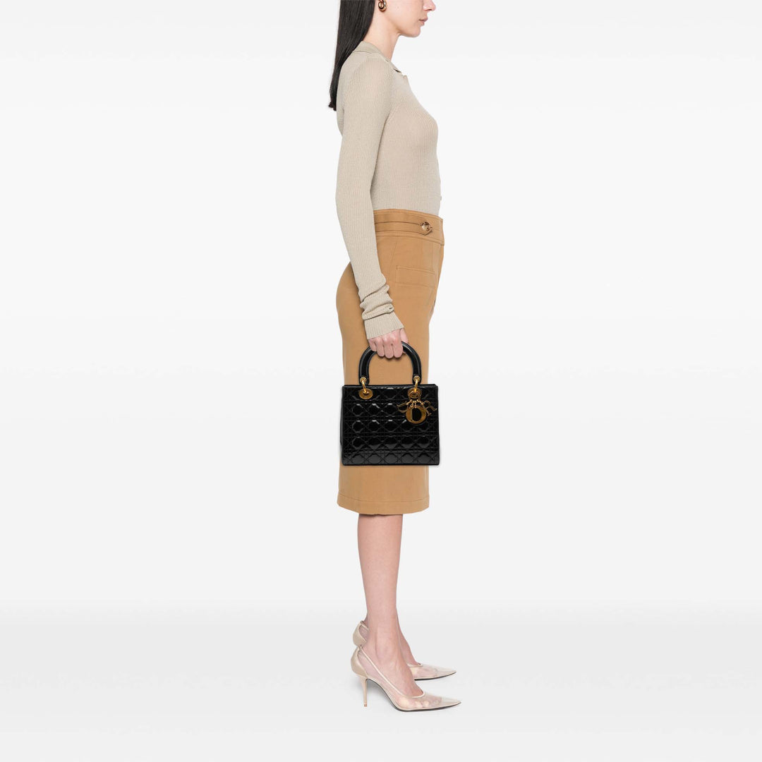 Dior Medium Cuir verni Cannage Lady Dior